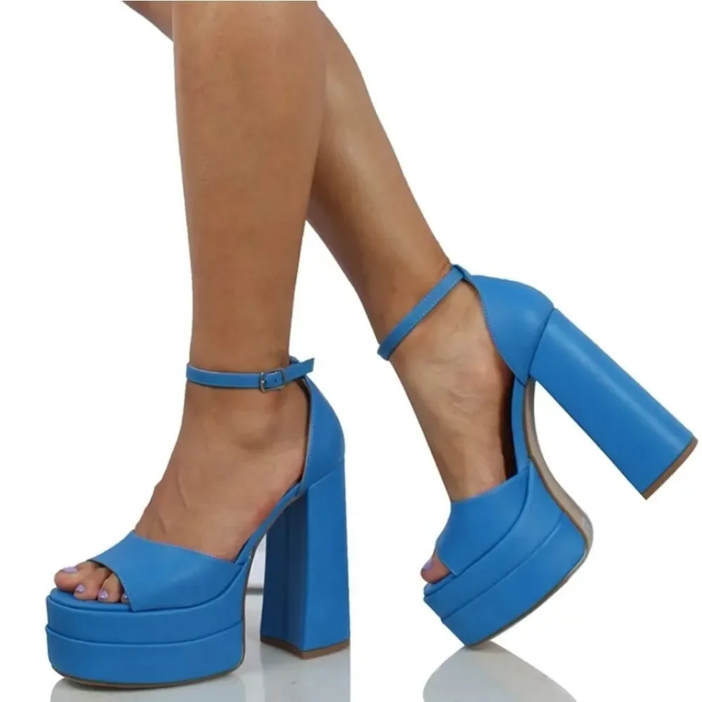 BRAND NEW SODA FAUX LEATHER HIGH PLATFORM CHUNKY ANKLE STRAP HEEL SANDAL S2